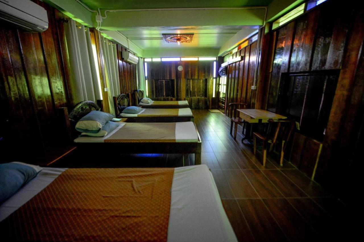 Mrk Resort & Massage Lop Buri Exterior foto